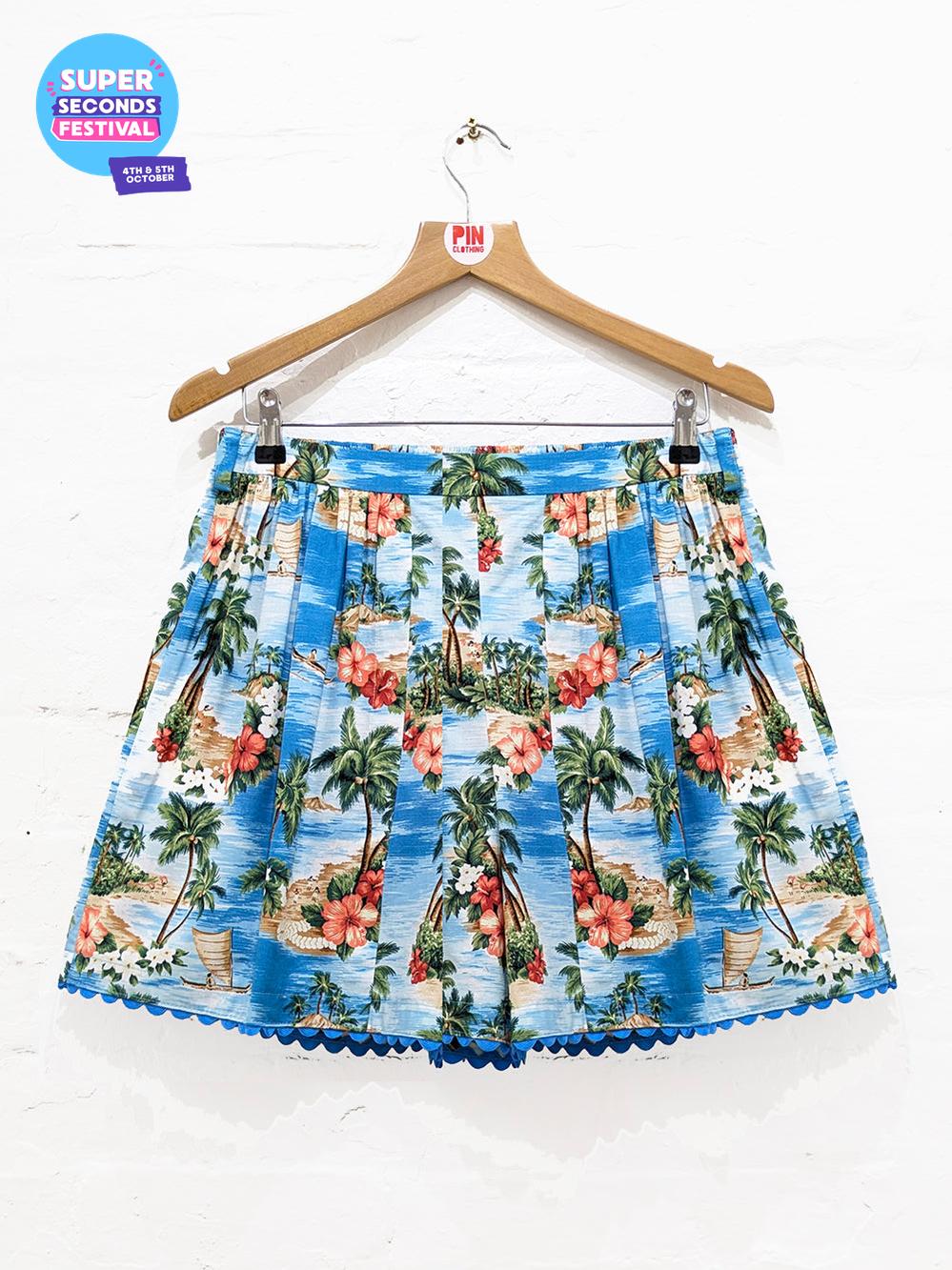 Hawaiian Print Wide Leg Shorts SUPER SECONDS SALE (OS)-Pin Clothing-pinclothing.co.uk