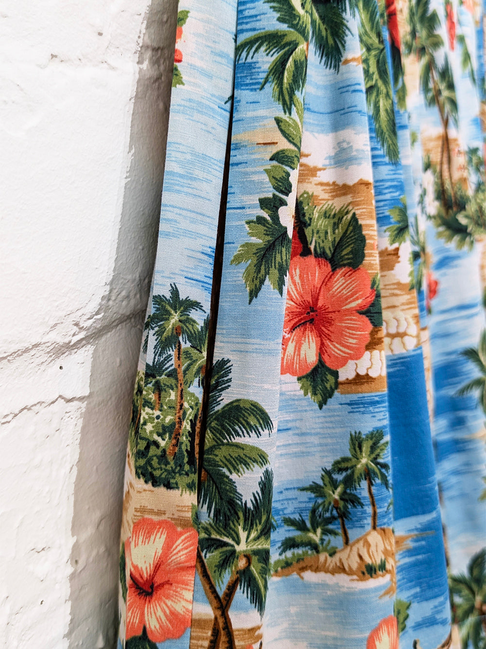 Hawaiian Print Wide Leg Shorts SUPER SECONDS SALE (OS)-Pin Clothing-pinclothing.co.uk
