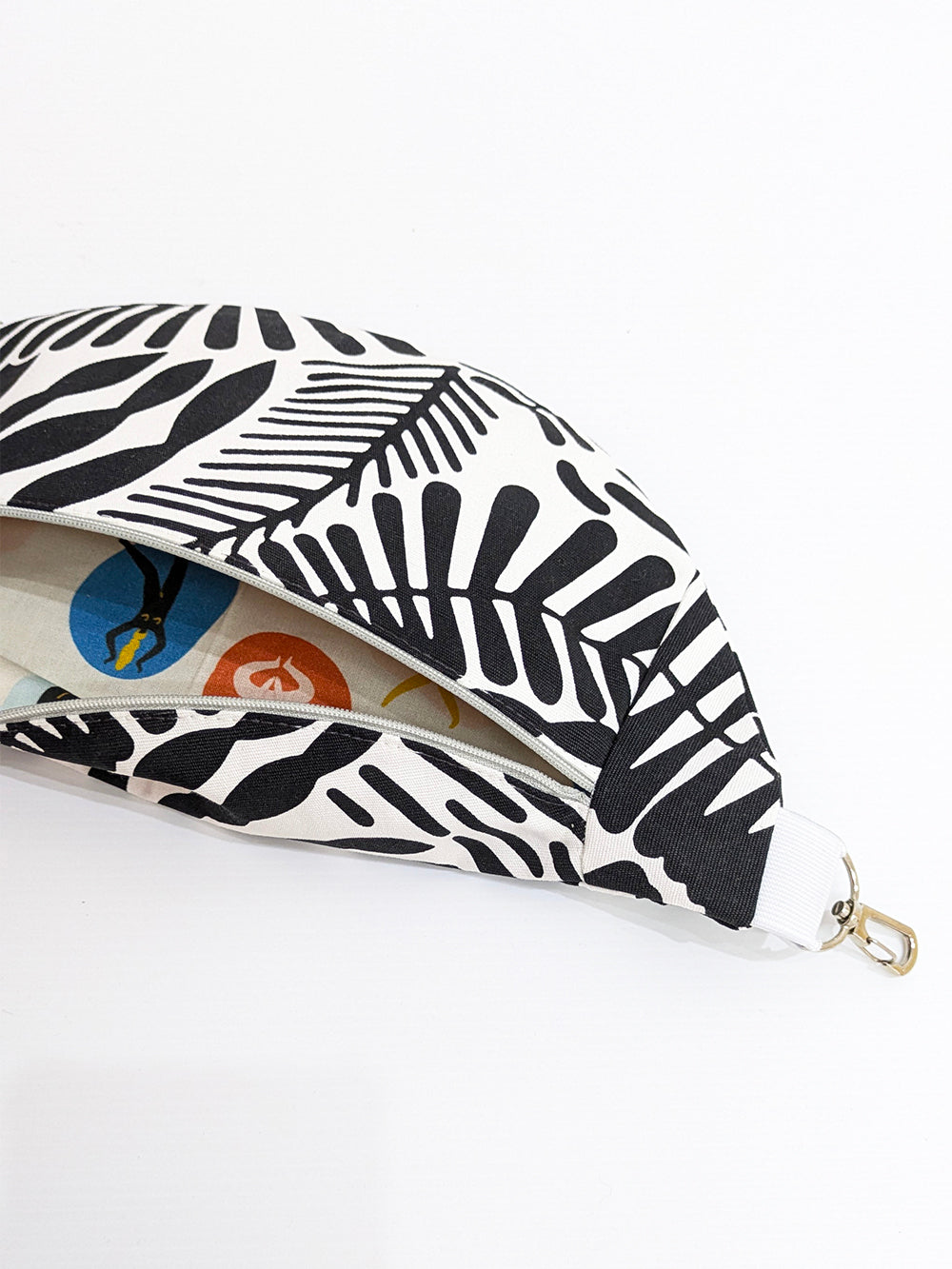 Black and White Bum Bag SUPER SECONDS SALE (MD)-Pin Clothing-pinclothing.co.uk