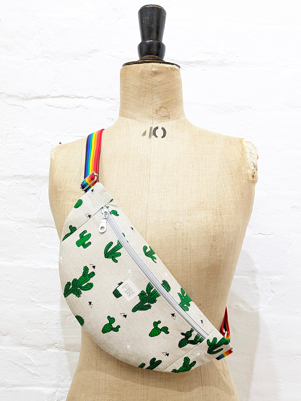 Cactus Linen Bum Bag-Pin Clothing-pinclothing.co.uk