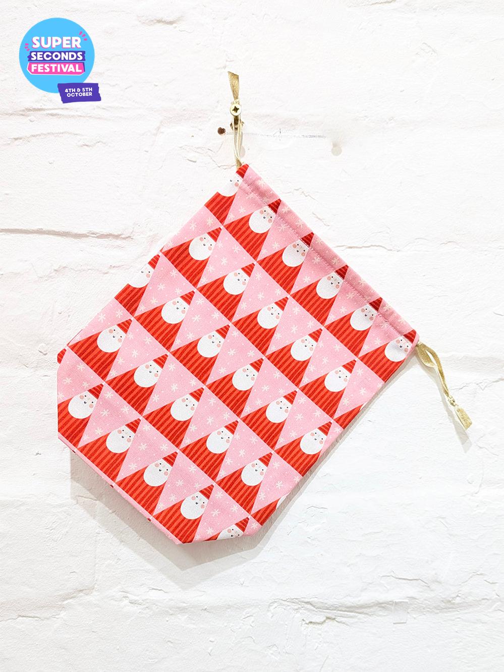 Pointy Santa Christmas Drawstring Gift Bag SUPER SECONDS SALE (OS)-pinclothing.co.uk-pinclothing.co.uk