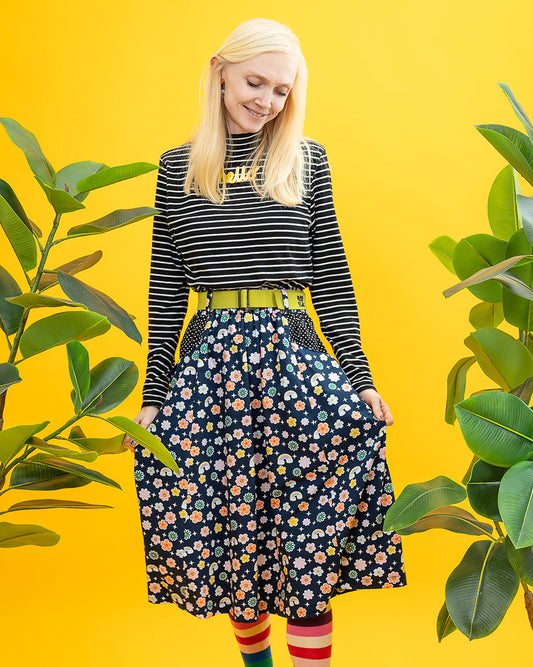 Cosmic Garden Pocket Skirt Size 10 - 12-pinclothing.co.uk-pinclothing.co.uk